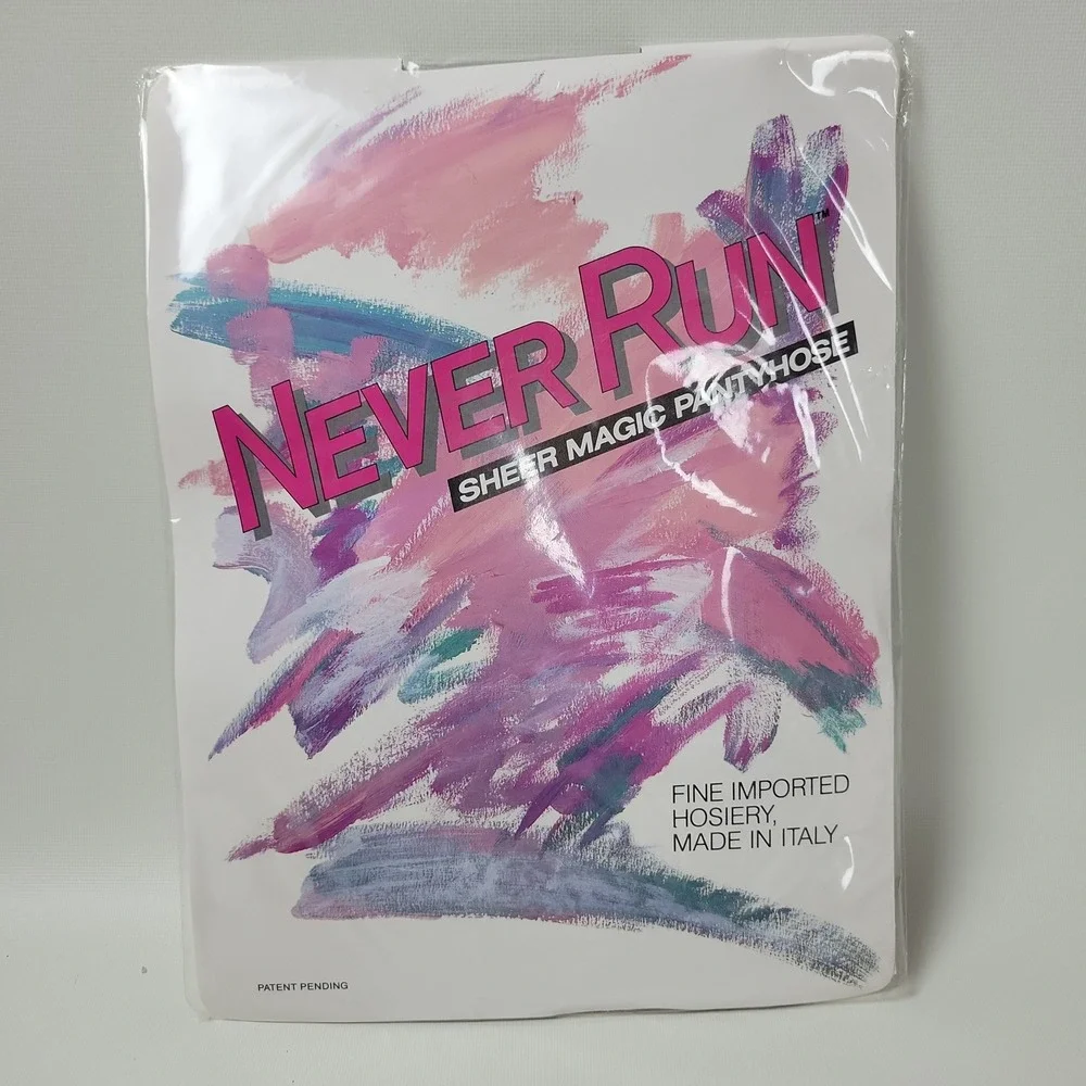 Never Run Sheer Magic Pantyhose Suntan Medium Made in Italy Micro Mesh Vintage